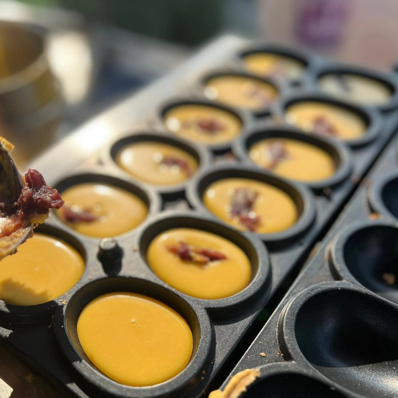 紅豆餡雞蛋糕即場製作攤位，香港活動餐飲服務