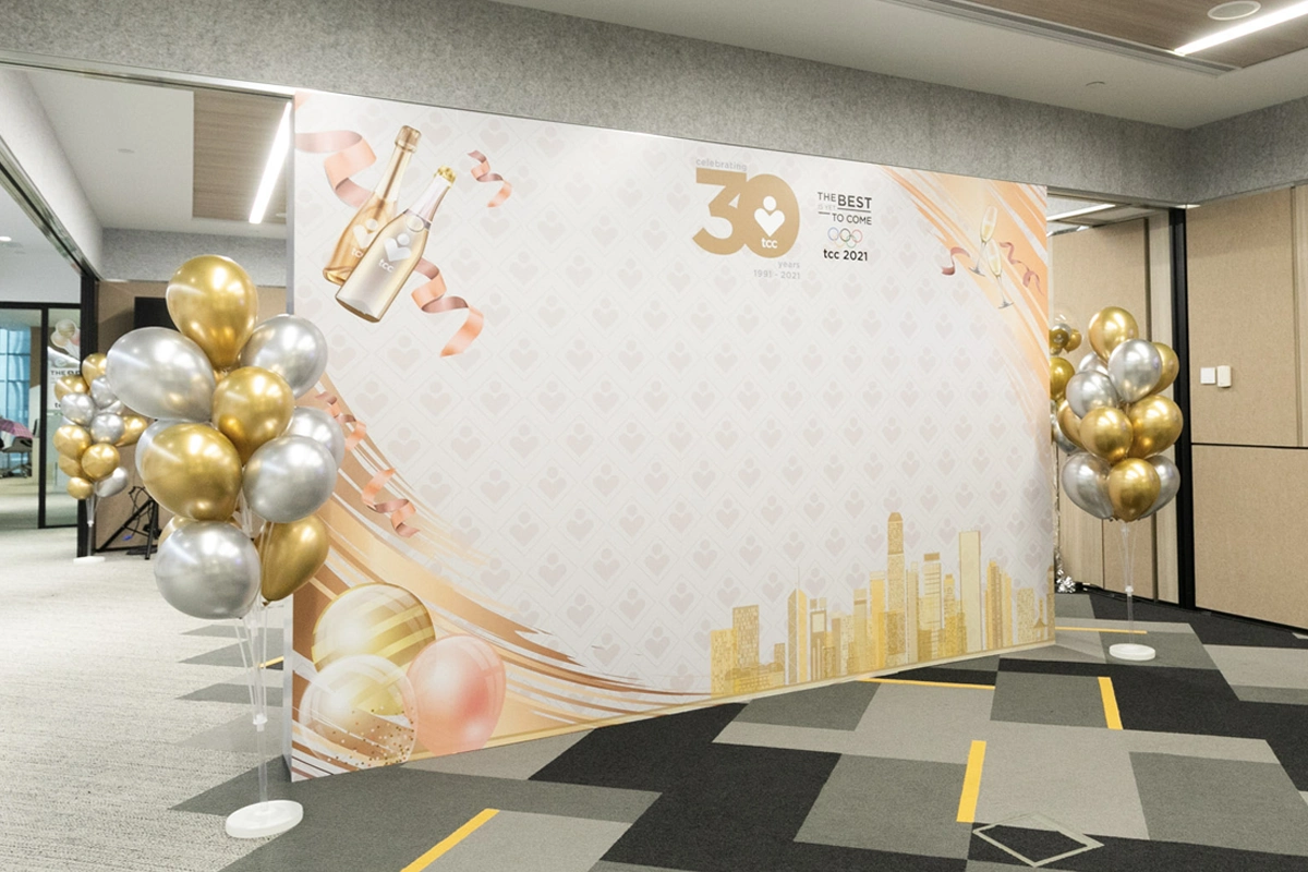 ,香港企業30周年慶典背景板設計與活動場地佈置服務